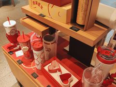 -星巴克(西安李家村万达店)