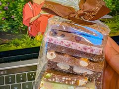 -Laderach 莱德拉(上海环贸iapm店)