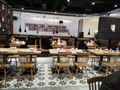 大堂-李子坝梁山鸡(北碚万达五鸡哥店)