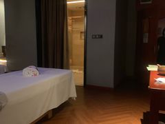 -金色春天.美颜康体纯正SPA(黄泥磅店)