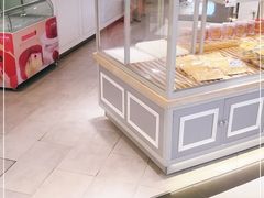 面包甜点陈列柜-BreadTalk面包新语·烘焙蛋糕(广州白云五号店)