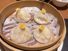 蟹黄小笼包-成隆行·蟹王府(九江路店)