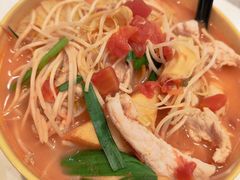 -谭仔米线(皇庭广场店)