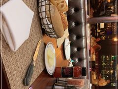 -Wolfgang’s Steakhouse 沃夫冈牛排馆(上海白玉兰广场店)