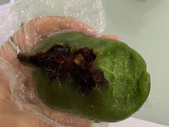 豆沙青团-许阿姨糕团店(南京总店)