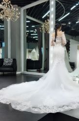 -Lady  Jane高端婚纱礼服馆