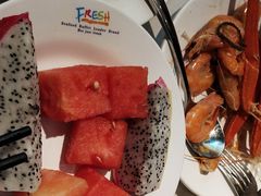 -领鲜活海鲜榴莲自助火锅(东门店)