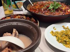 -雀蓝川菜(奥体广场店)