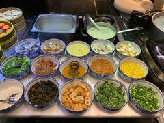-万达文华酒店·48F云端窗景美食汇自助餐厅