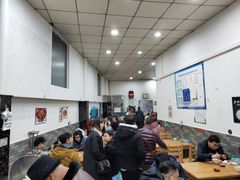大堂-雷祖芳老妈蹄花店