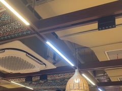 -云阿蛮云南生烫牛肉米线(奉贤路店)