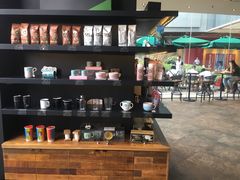 -星巴克臻选(上海长风大悦城店)