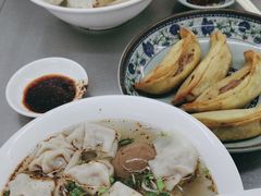 -金陵老丁家馄饨(新街口店)