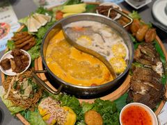 -椰小鸡·琼州糟粕醋·火锅(美兰缤纷城店)