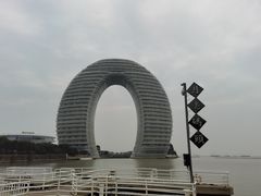 -湖州太湖旅游度假区-月亮广场