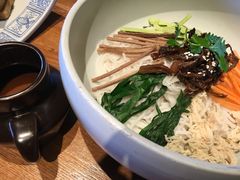 鸡丝凉米线-云海肴·汽锅鸡·云南菜(天山百盛优客店)