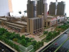 -月星家居广场-路面停车场