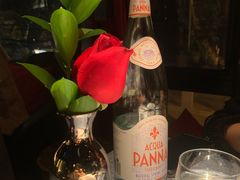 -弦月窗LUNETTE BY AMANDA(复兴路店)