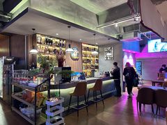 -顽啤熊·酒客酒馆(苏城夜景必选店)