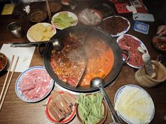 -萍姐火锅·公路夜市(武汉首店)