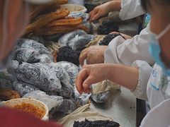 -芳婆糕团店(王府大街店)