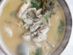 -明呈黄鱼面馆(斜土路店)