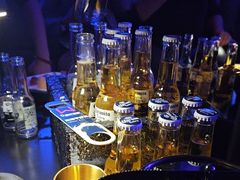 -赤红音乐现场(浦东金桥路店)