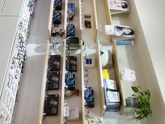 -天空之镜眼镜店蔡司依视路授权店(天通苑店)