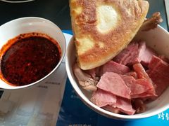 -脆皮五花肉(建东街旗舰店)