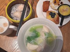 -上海漕河泾万丽酒店
