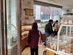 面包甜点陈列柜-老大昌(淮海中路店)
