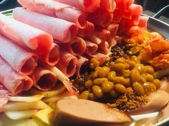 部队锅-MI WU FACTORY米屋美食工厂餐厅(绿地店)