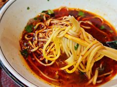 -杨记清芳牛肉拉面(京广路店)