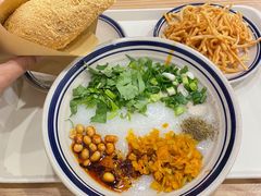 -正南齐北·老街糯米团(洪崖洞店)