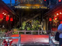 -小龙翻大江文化火锅(宽窄店)