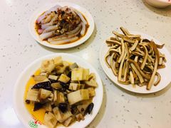 -沈姐万州烤鱼(沙坪坝七中店)
