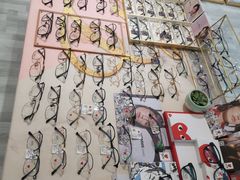 -肆兮眼镜·蔡司·徕卡战略合作店(大坪店)