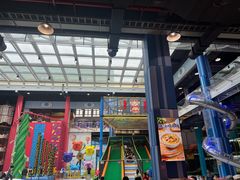 -蒙特利亲子乐园