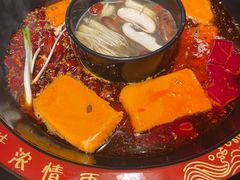 -三江两海老火锅(北京首店)