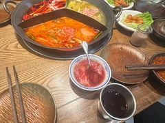 -巴卤社老火锅(财富店)