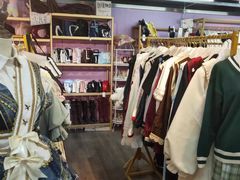 -甜镜物语 LOLITA·汉服·JK制服三坑生活馆(滨江道店)