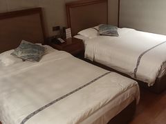 -弘安丽水温泉酒店