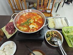 -苗侗地道红酸.酸汤鱼·酸汤牛肉
