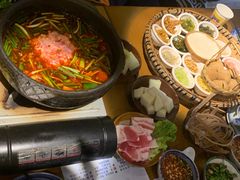 -包整·丝娃娃(一览甲秀楼风景店)