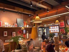 -巴卤社老火锅(财富店)