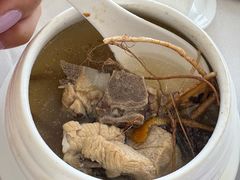 -泉龙渔村·粤式早茶·金牌烧鹅(中山三乡店)