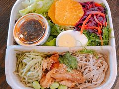 -星巴克臻选(盐城金鹰聚龙湖店)