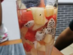 -黄师奶甜品店