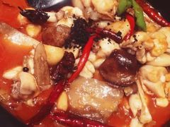 -云海肴·汽锅鸡·云南菜(天山百盛优客店)