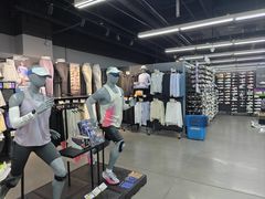 -迪卡侬(西三旗店)